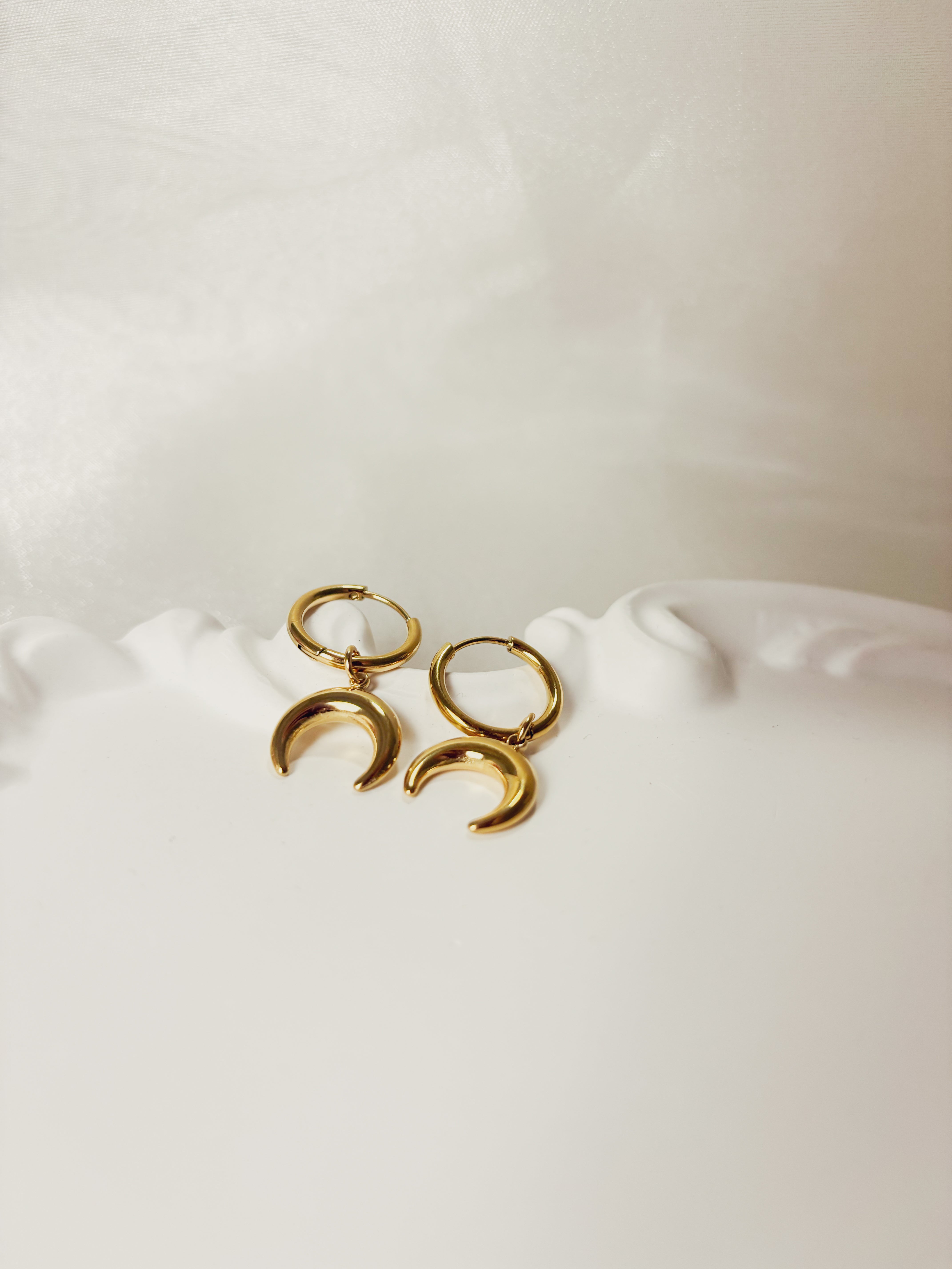 Brinco Belliora - Banhado a Ouro 18K