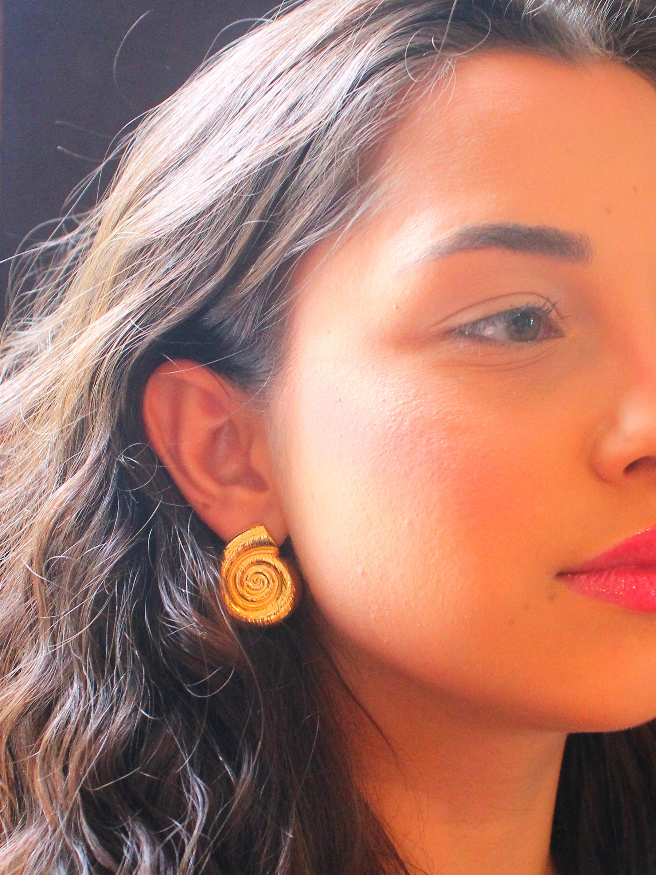 Brinco Sylorra - Banhado a Ouro 18K