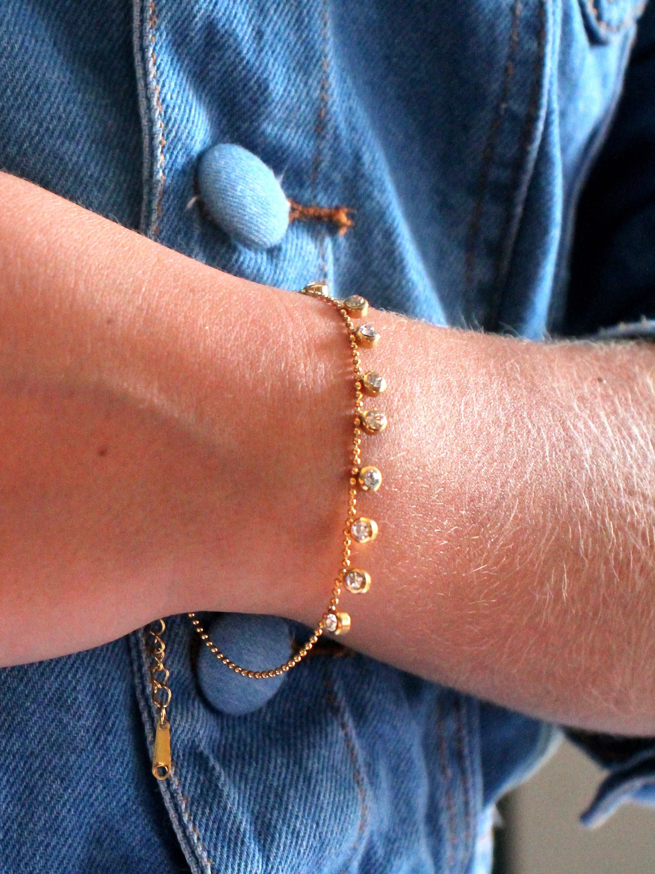 Pulseira Aeronyth - Banhada a Ouro 18K