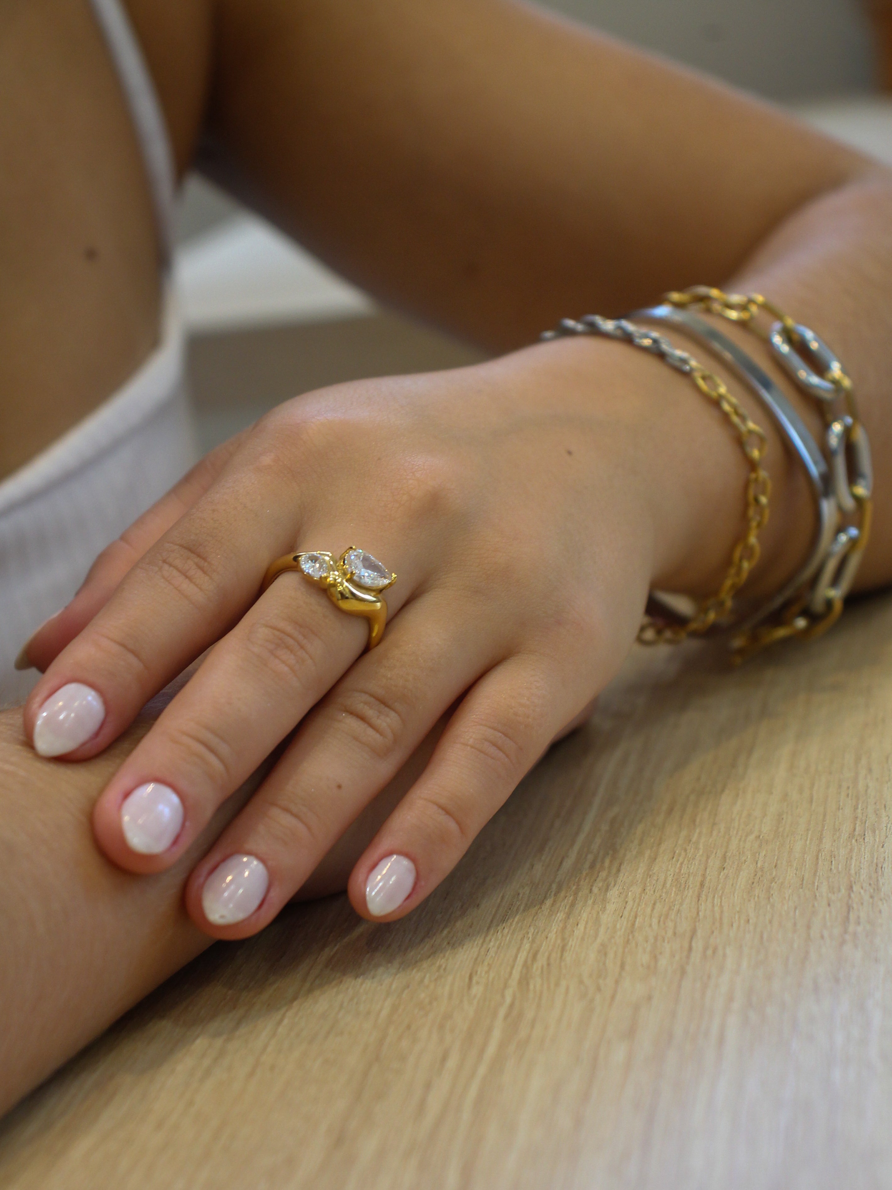 Anel Olivienne - Banhado a Ouro 18K