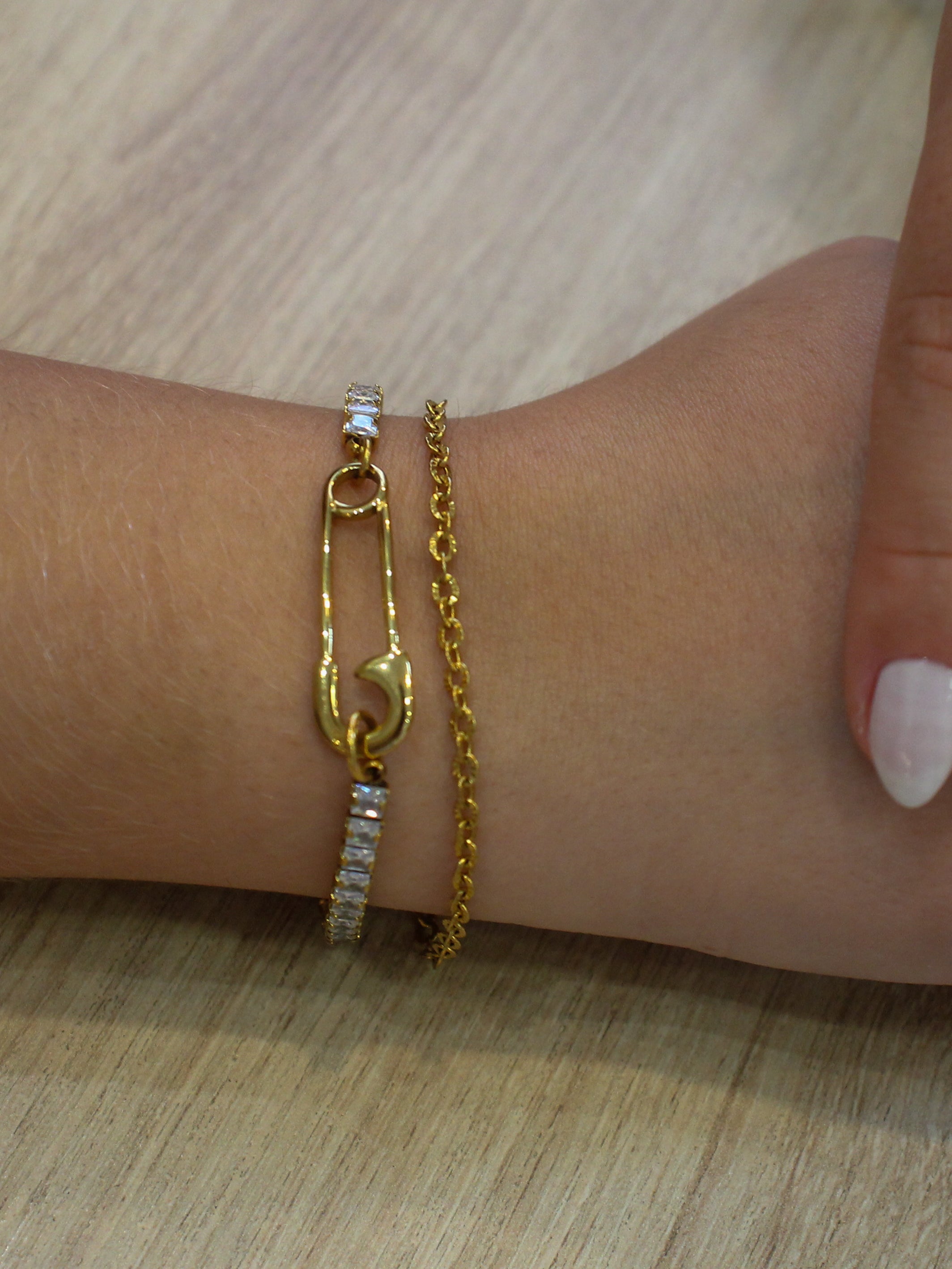 Pulseira Alvéria - Banhada a Ouro 18K