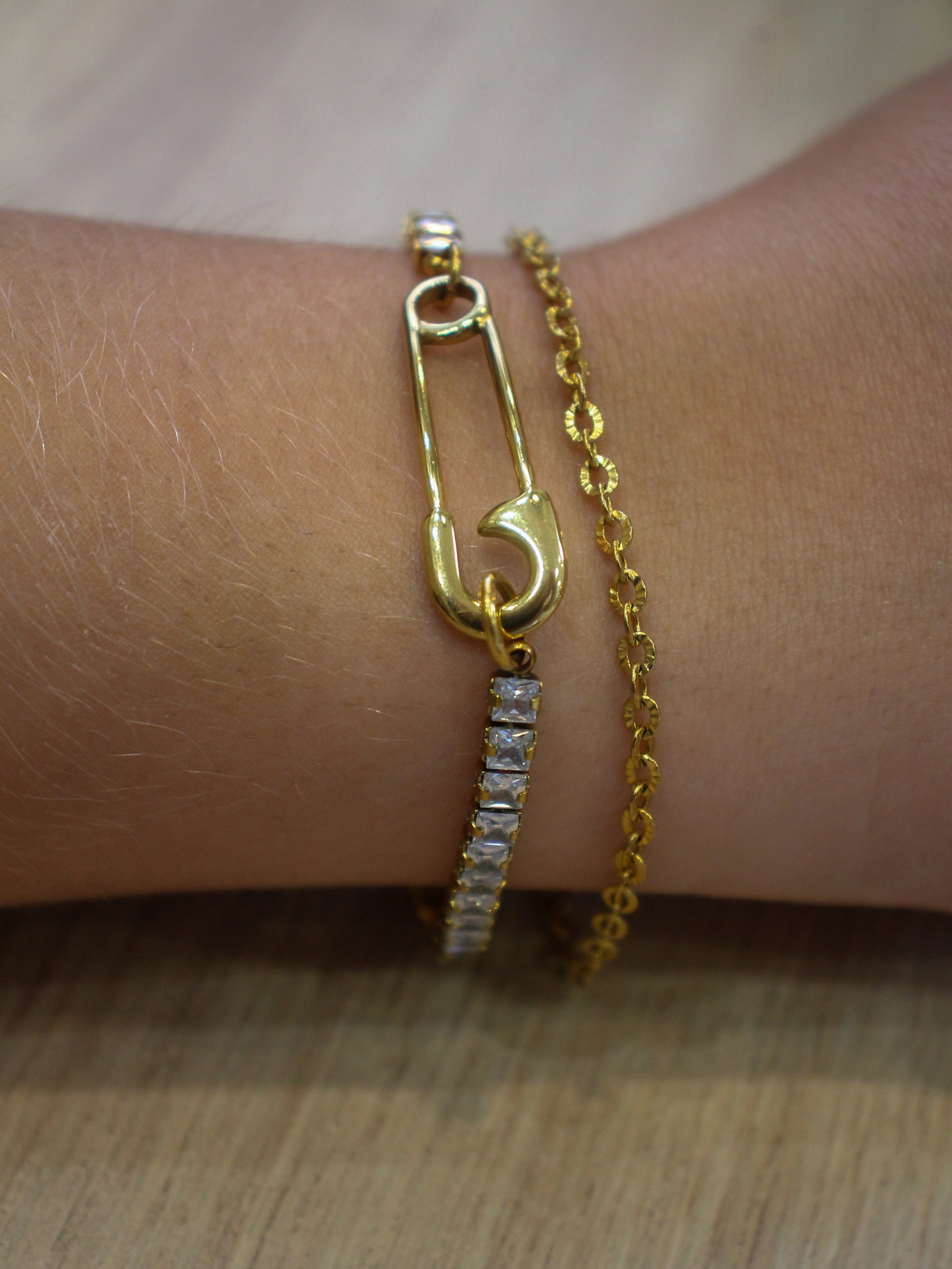 Pulseira Alvéria - Banhada a Ouro 18K