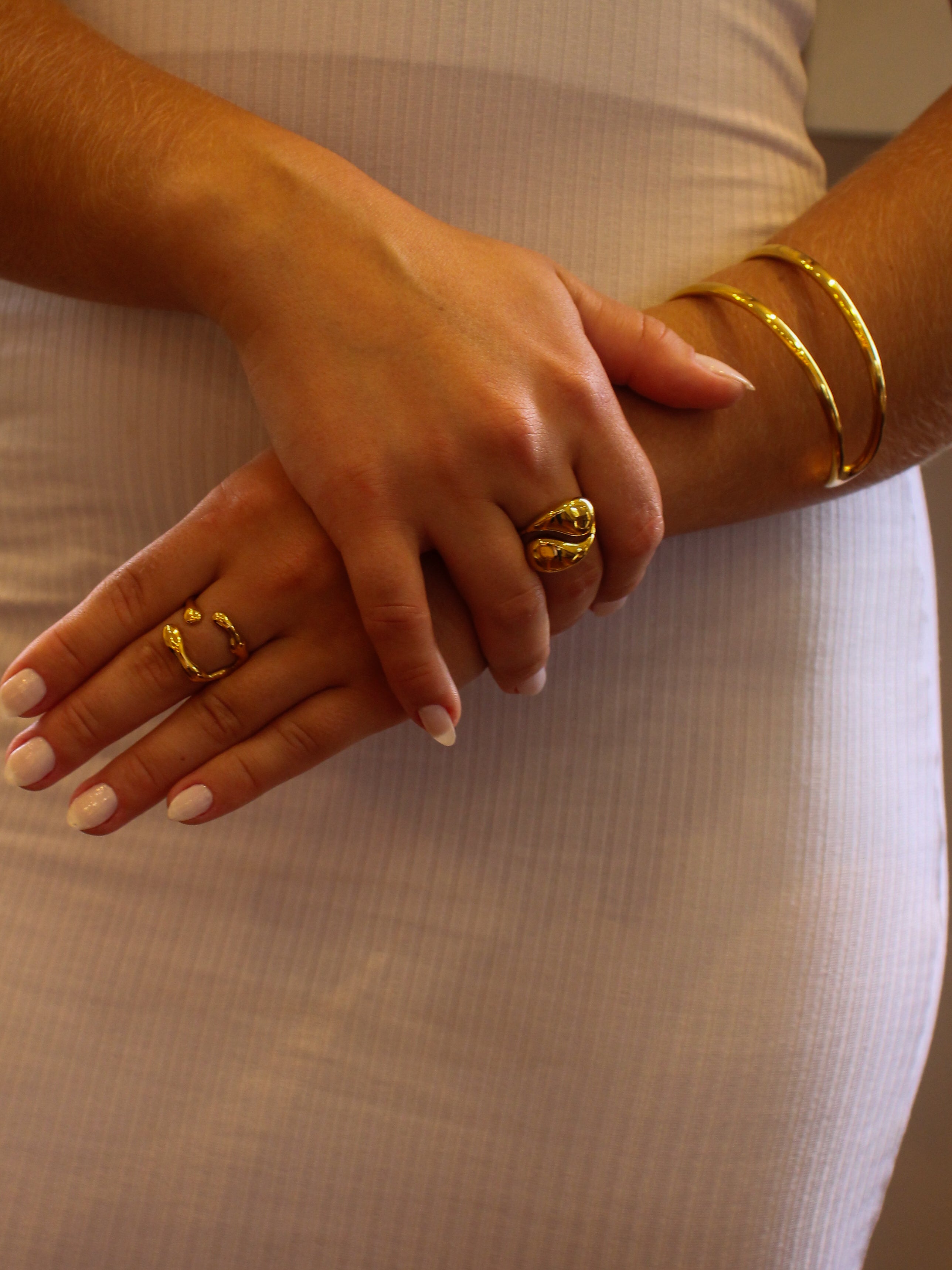 Anel Aelvoria - Banhado a Ouro 18K