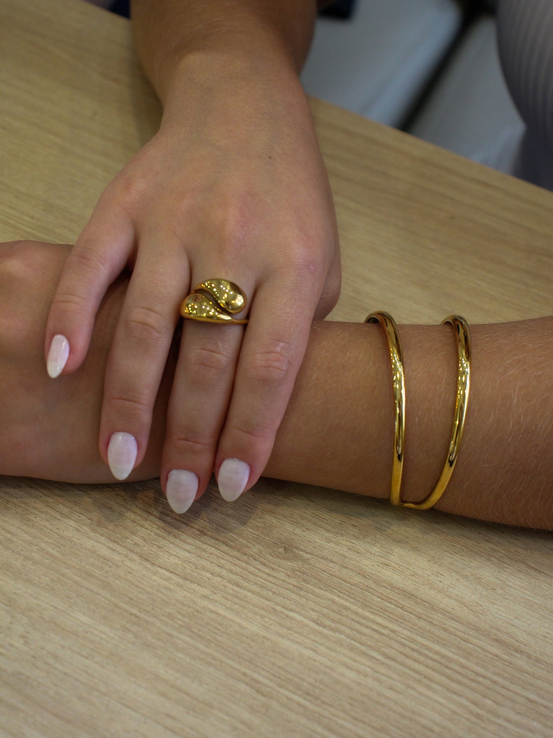 Anel Avalyss - Banhado a Ouro 18K