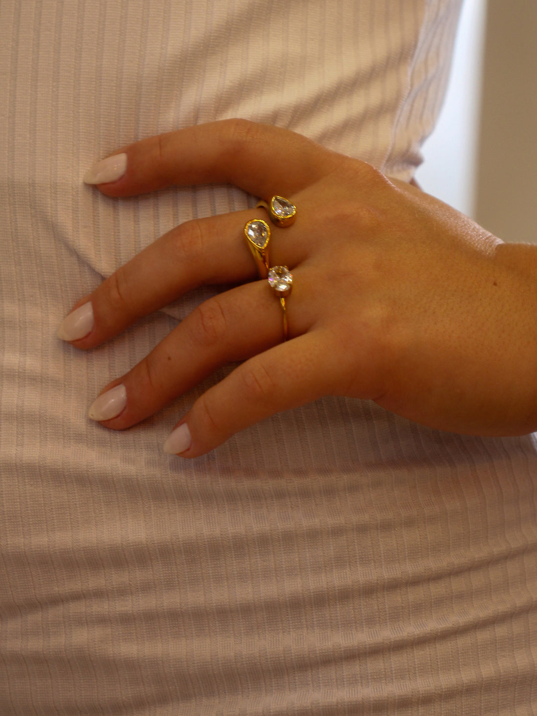 Anel Cyralis - Banhado a Ouro 18K