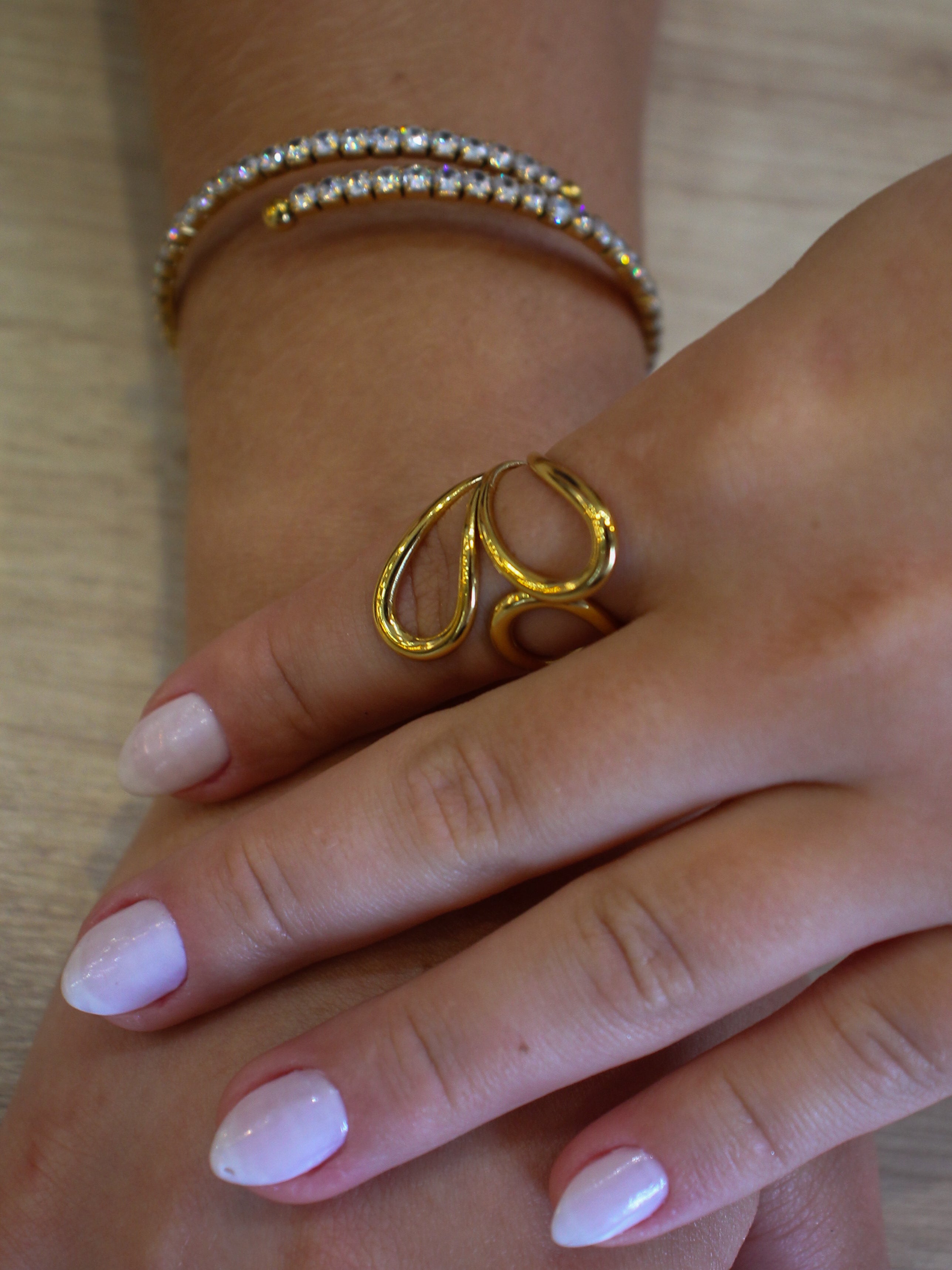 Anel Cylare - Banhado a Ouro 18K