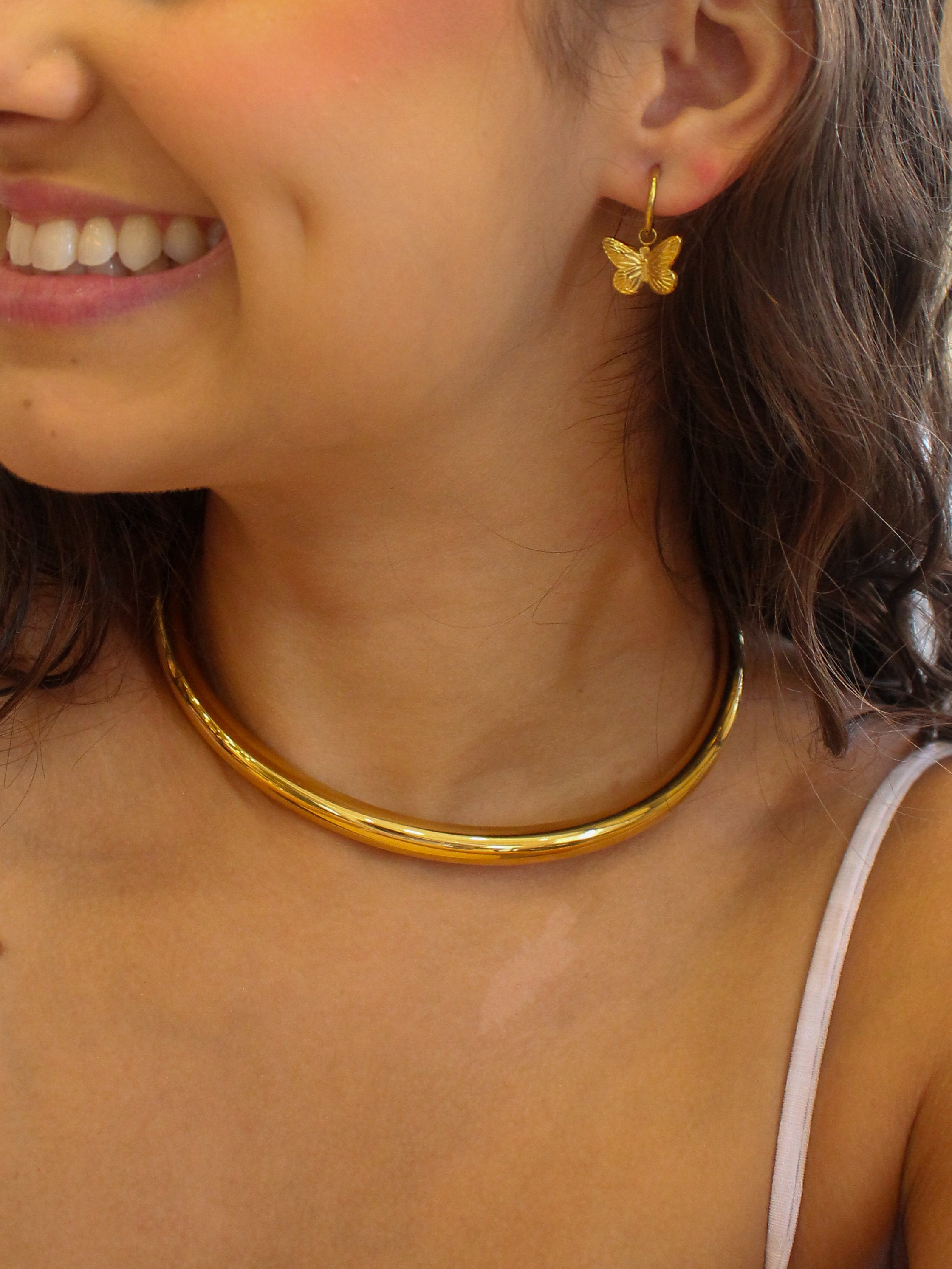 Brinco Axelyra - Banhado a Ouro 18K