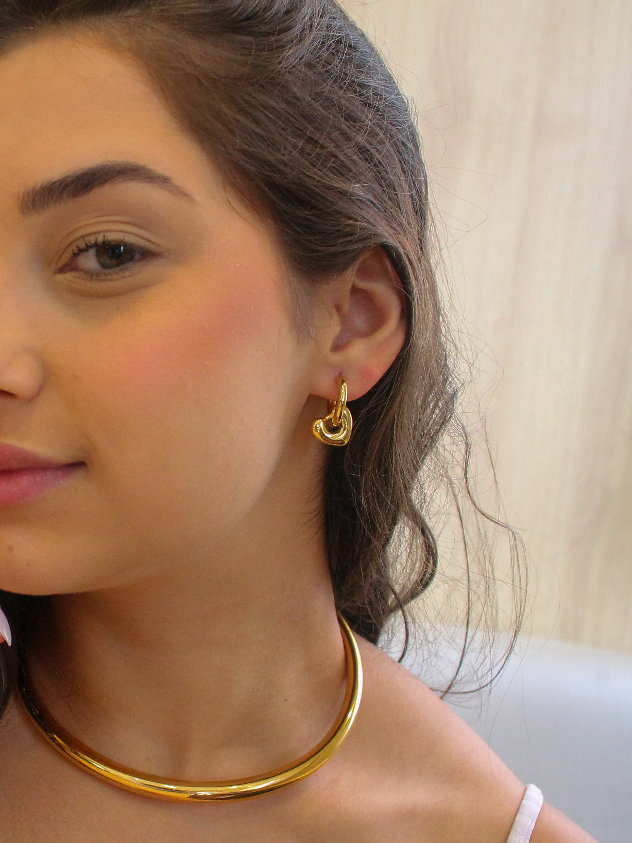 Brinco Veylora - Banhado a Ouro 18K