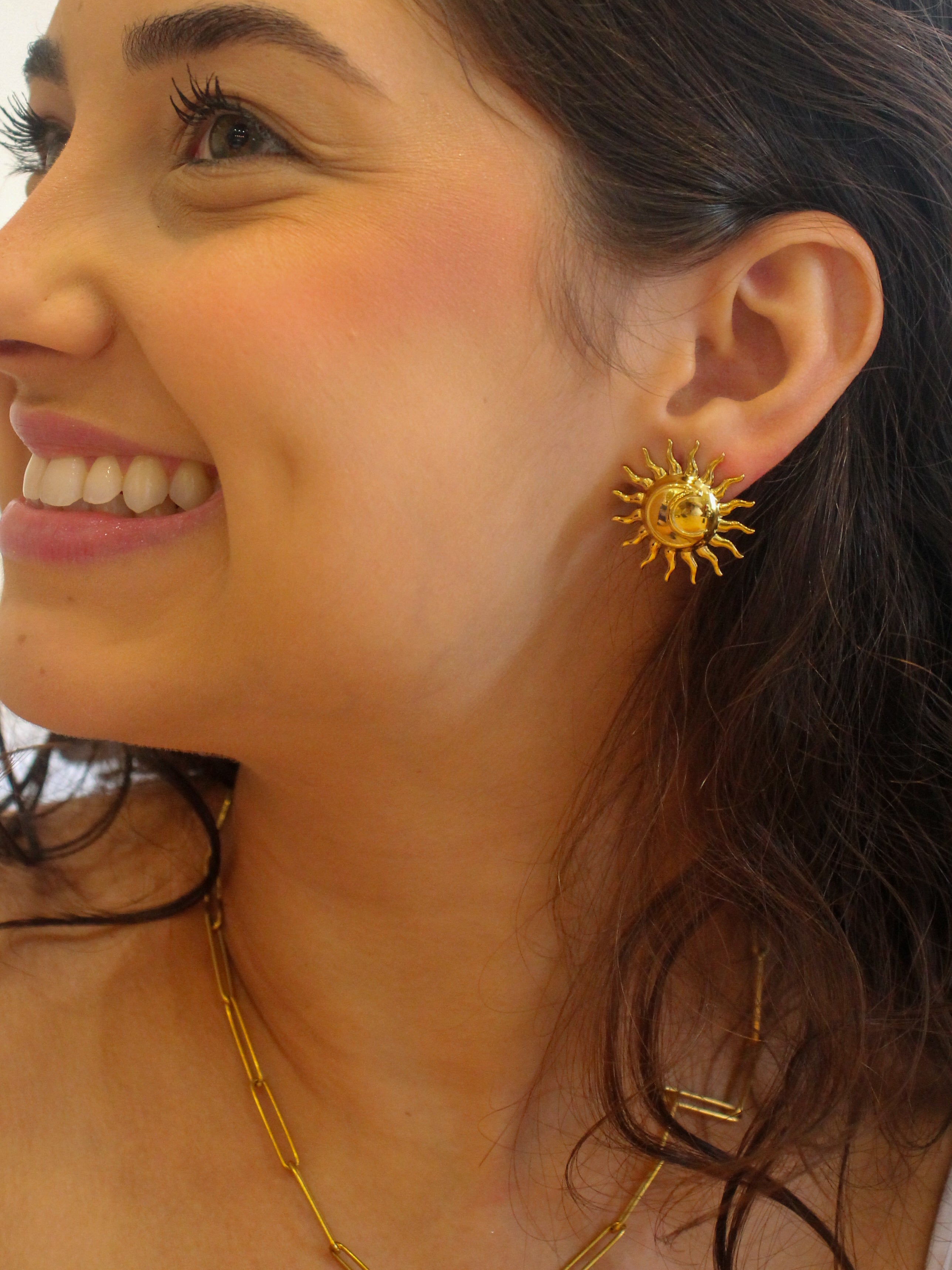 Brinco Elryon - Banhado a Ouro 18K