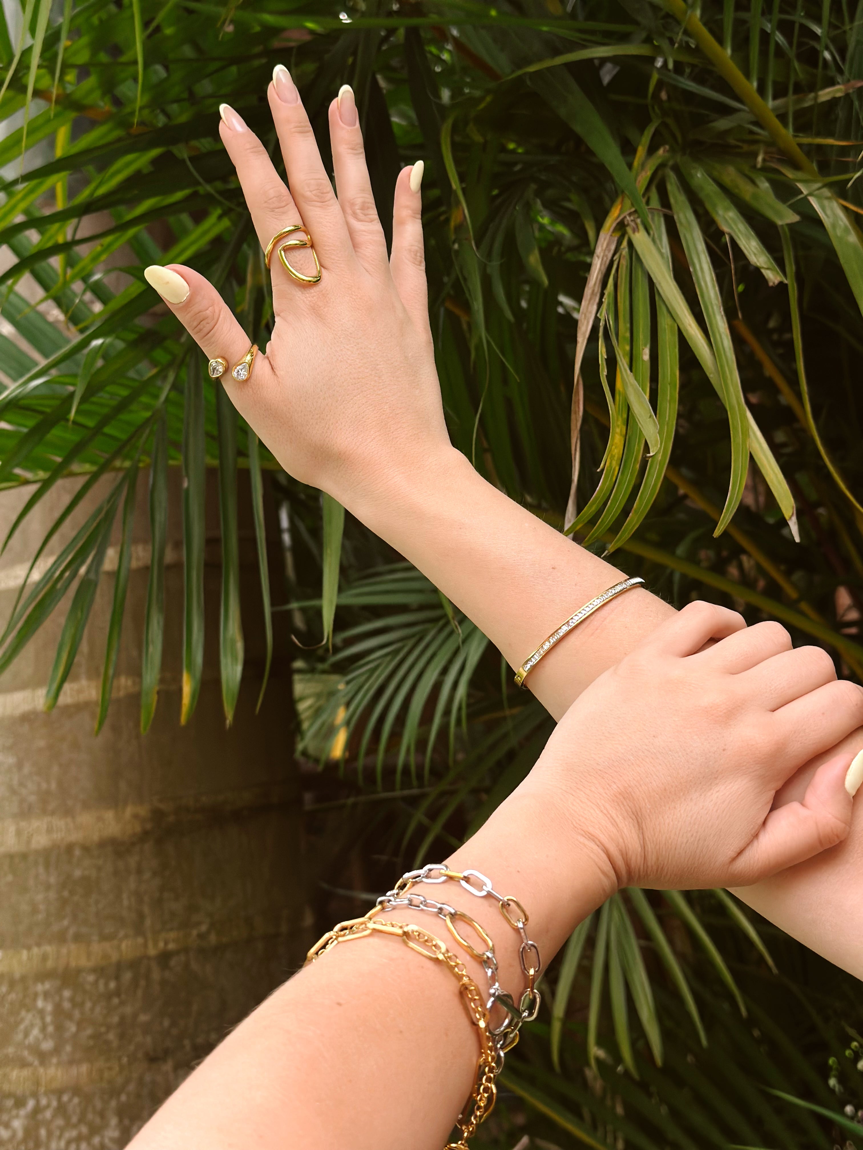 Anel Veylon - Banhado a Ouro 18K