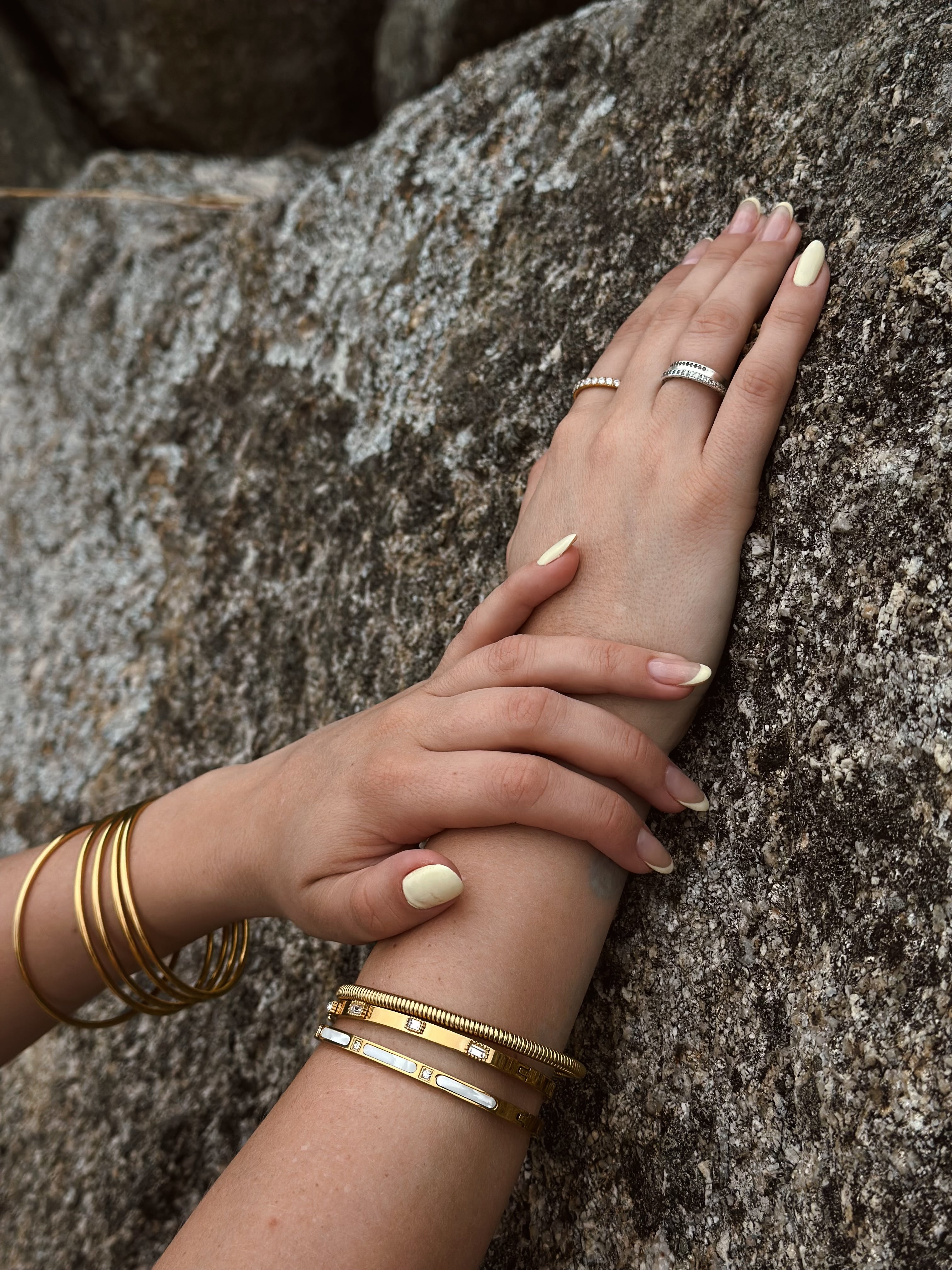 Bracelete Oryvella - Banhada a Ouro 18K